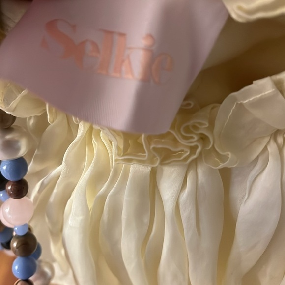 Selkie XS bloomer Dauphine Cream Ruffle Intimate stretches to 16 inches - Picture 9 of 12